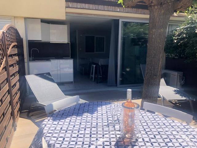 Cap D'Agde - Residence Estivales - Proche Naturiste - Terrasse - Wifi - Parking - Piscine - Clim Kültér fotó