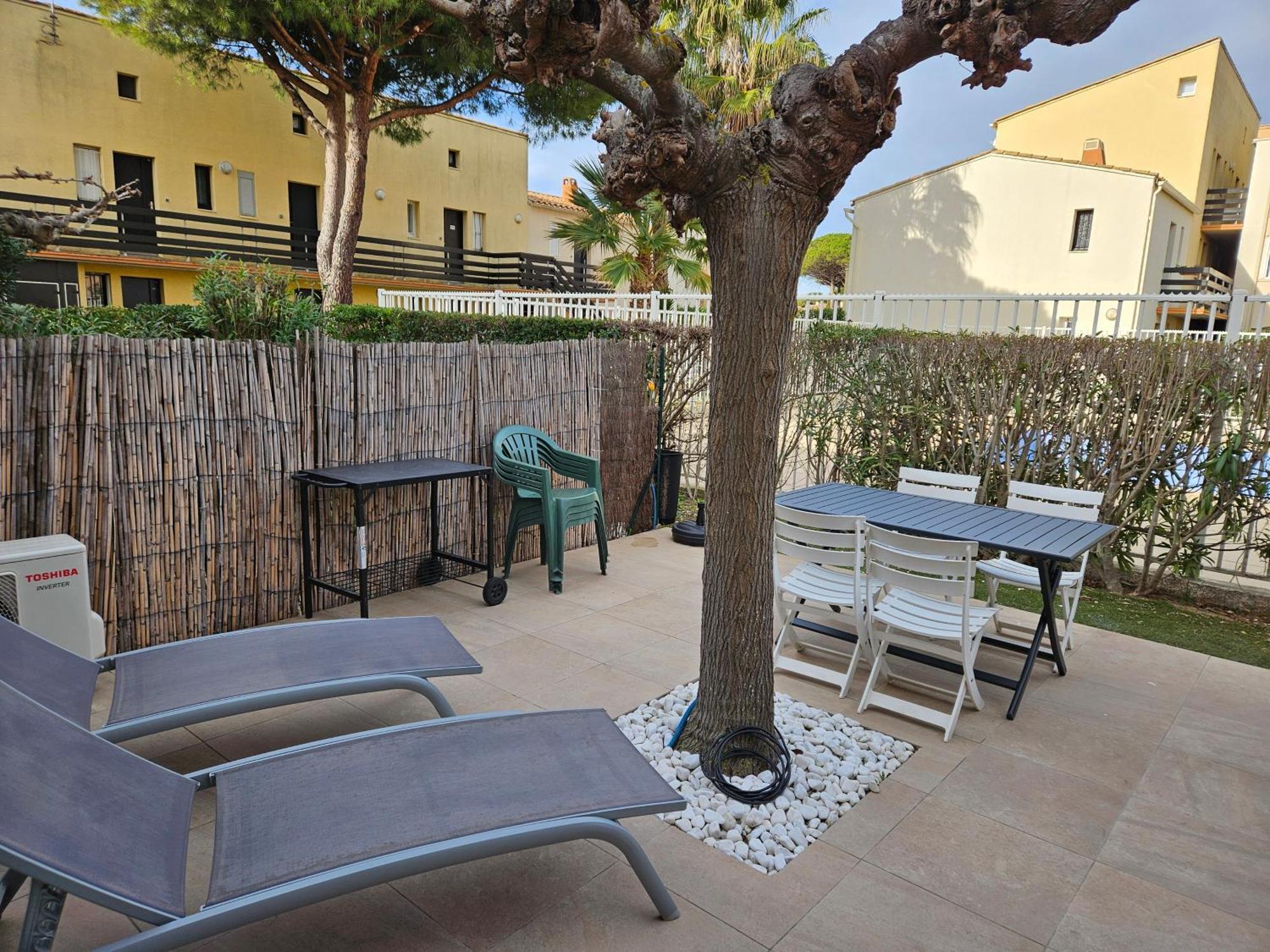 Cap D'Agde - Residence Estivales - Proche Naturiste - Terrasse - Wifi - Parking - Piscine - Clim Kültér fotó